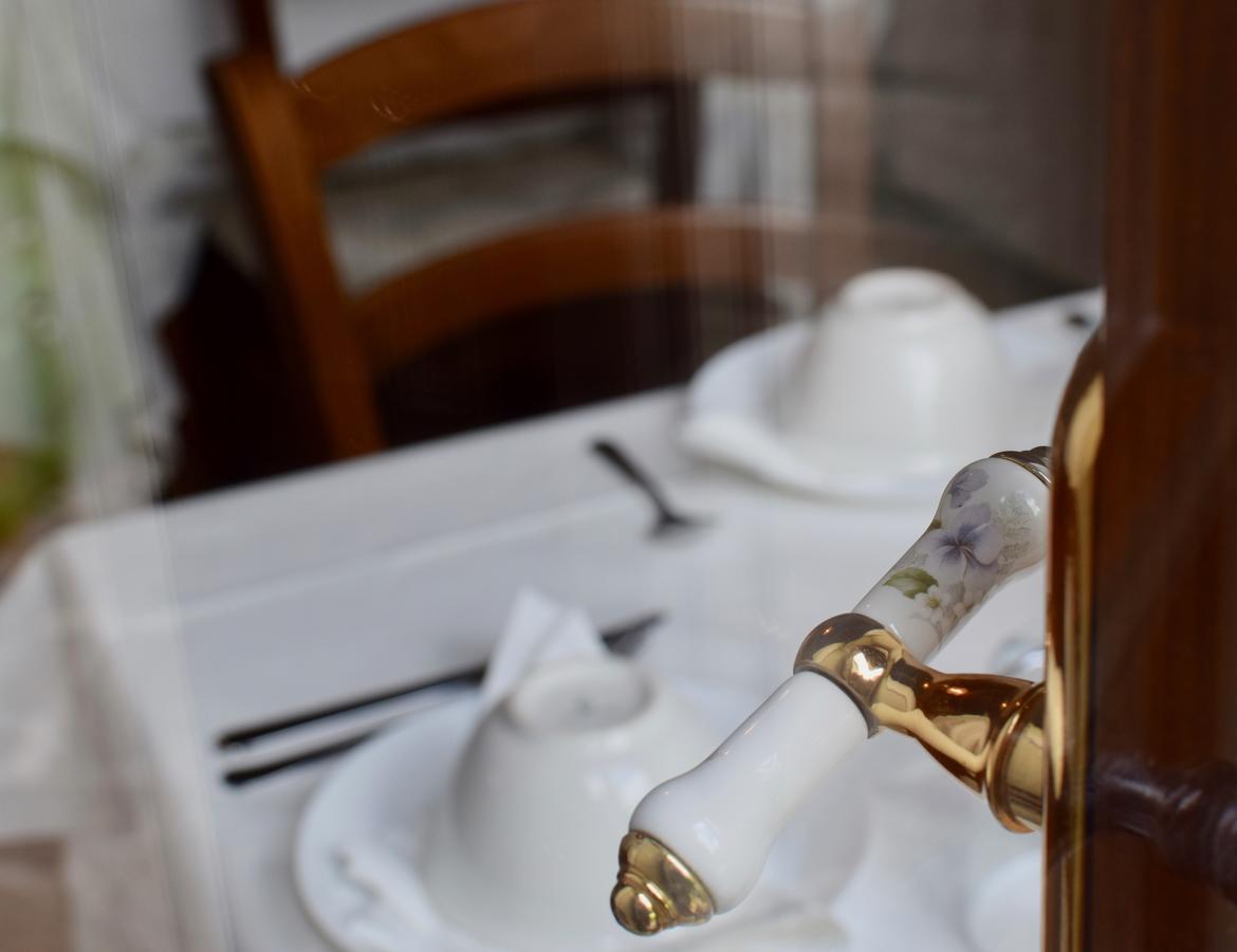 Residenza Le Logge Bed & Breakfast Gubbio Exterior foto